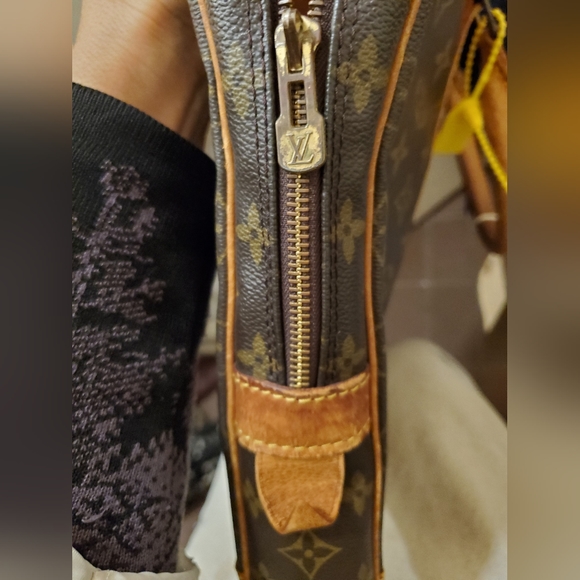 Louis Vuitton large monogram zipped travel bag or briefcase - Picture 7 of 14